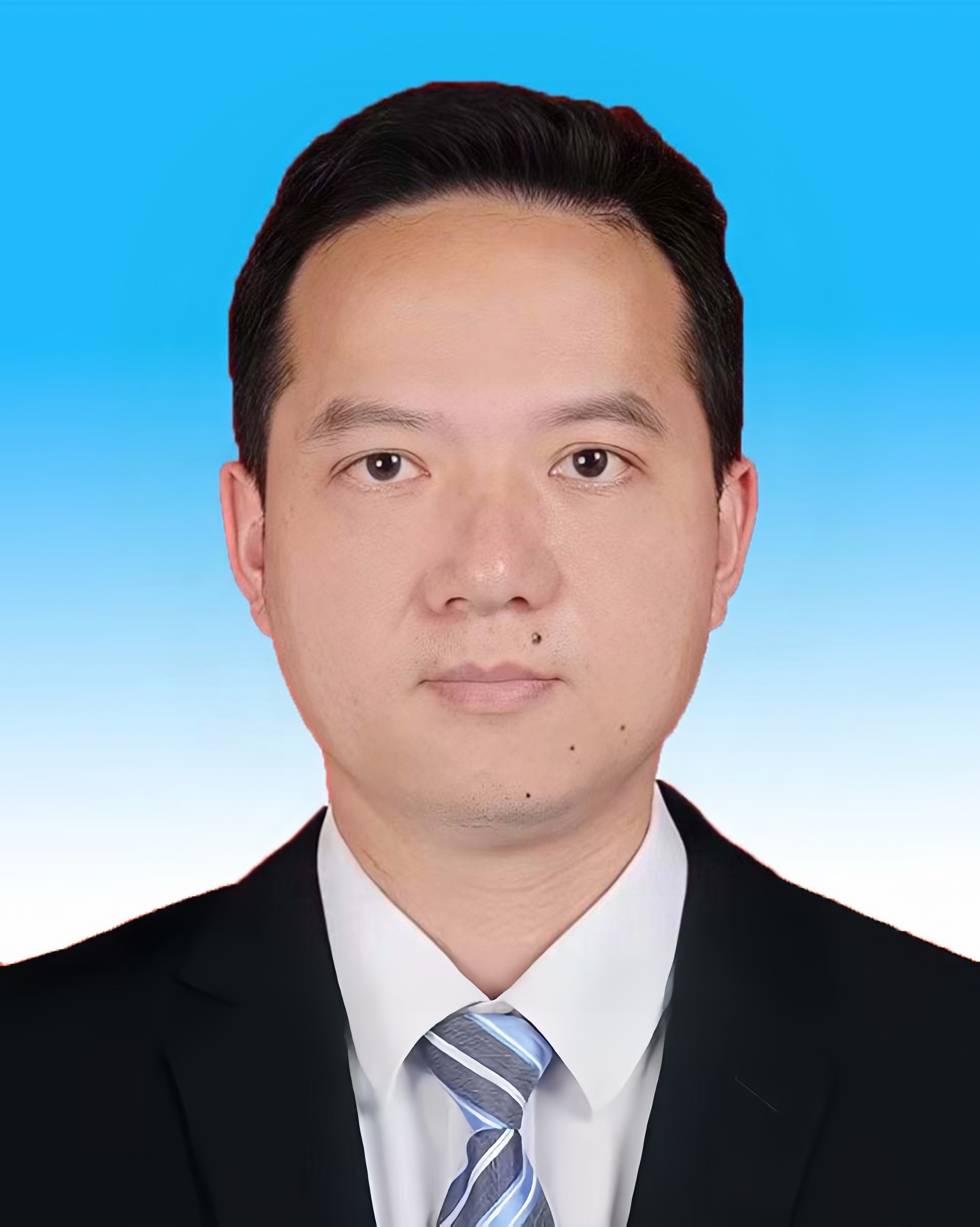 敖道策